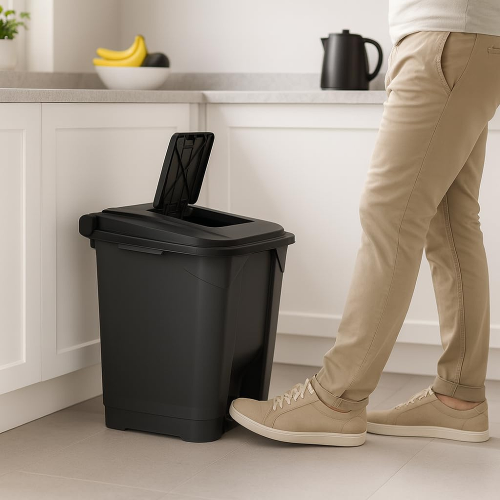 Garbage Container Set with Snap-On Lids – Recycling Bins, 30 Liter