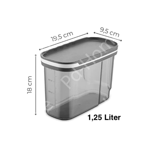 Sliding Food Storage with Movable Lid