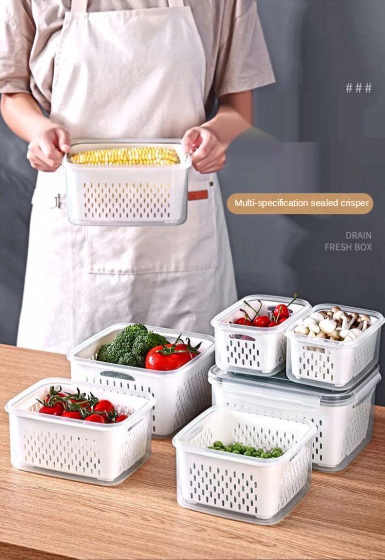 Plastic Drain Container with a Strainer