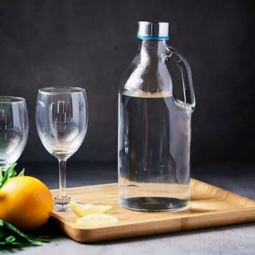 Glass water bottle with handle