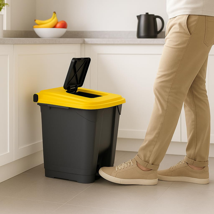 Garbage Container Set with Snap-On Lids – Recycling Bins, 30 Liter