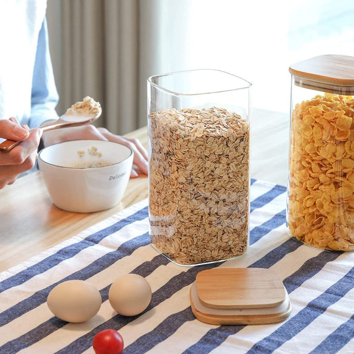 Square storage jar with Bamboo lid
