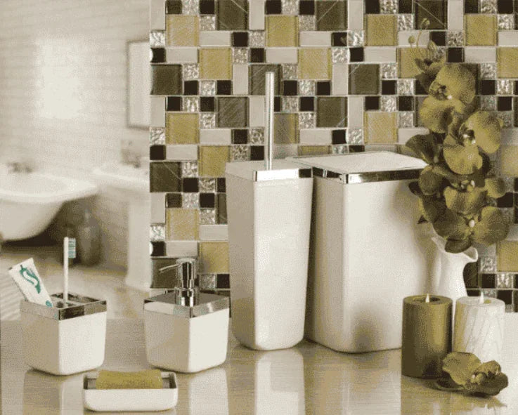 Acrylic Bathroom Set 5 Pieces with Silver Frame