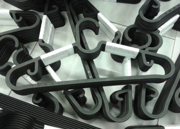 10 Piece Pack Plastic Home Hangers