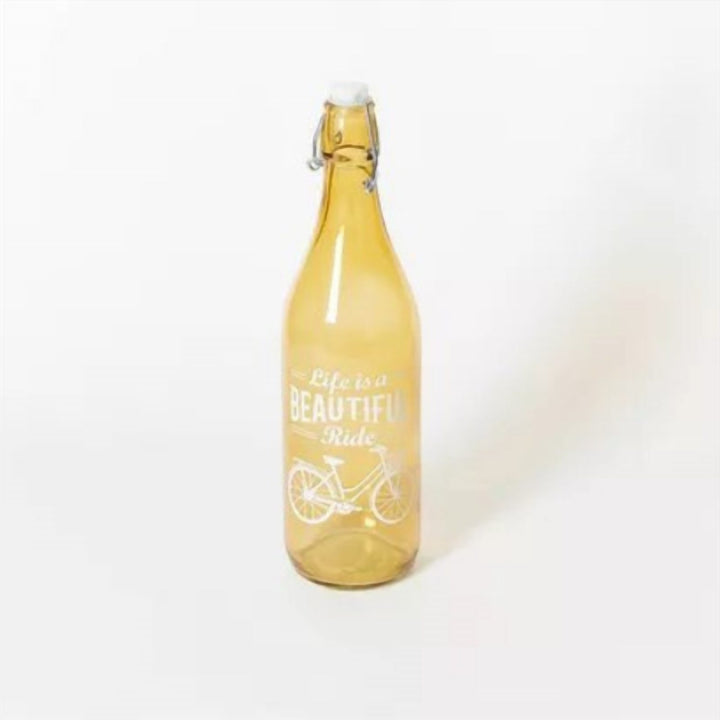 Sports Water Bottle with an Airtight Sealing Lid for Gym or Desk