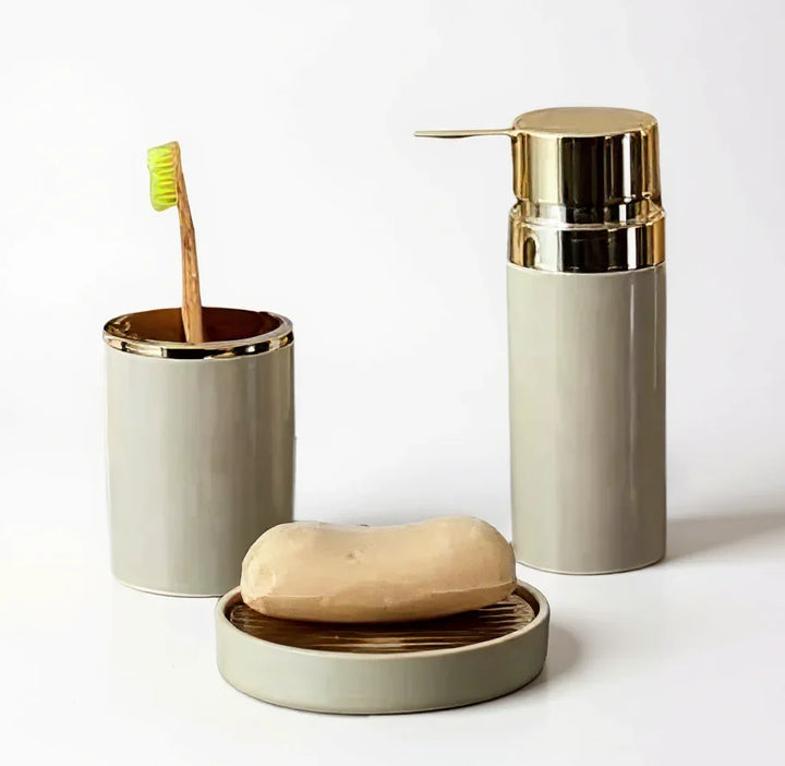 Acrylic Bathroom Set 5 Pieces with Gold Frame