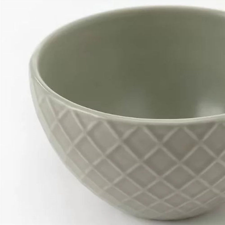 3 Piece Nut and Snack Bowl Set in Mixed Colours for Guests