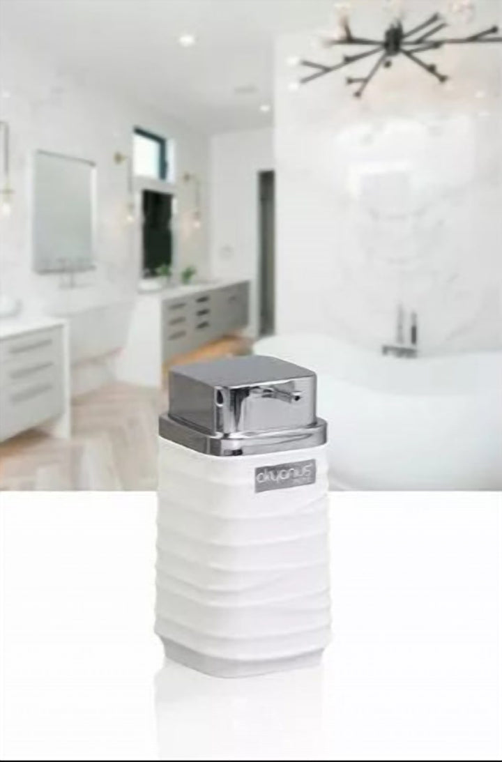 Acrylic Soap Dispenser 300 ml with Metal Pump Top, 150 g