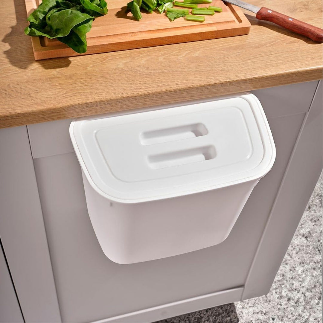 7 L Hanging Plastic Bin with Lid for a Kitchen Cabinet Door